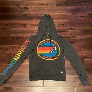 Aviator nation hoodie great condition, very nice fit. so comfortable